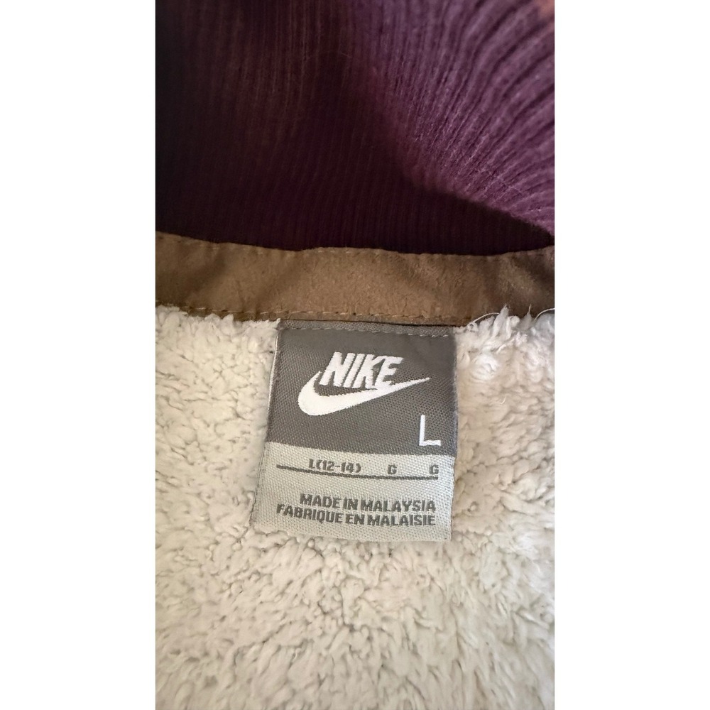Nike Burgundy Sherpa Lined Fleece Vest Women's Size Large Full Zip Pockets - Picture 3 of 10